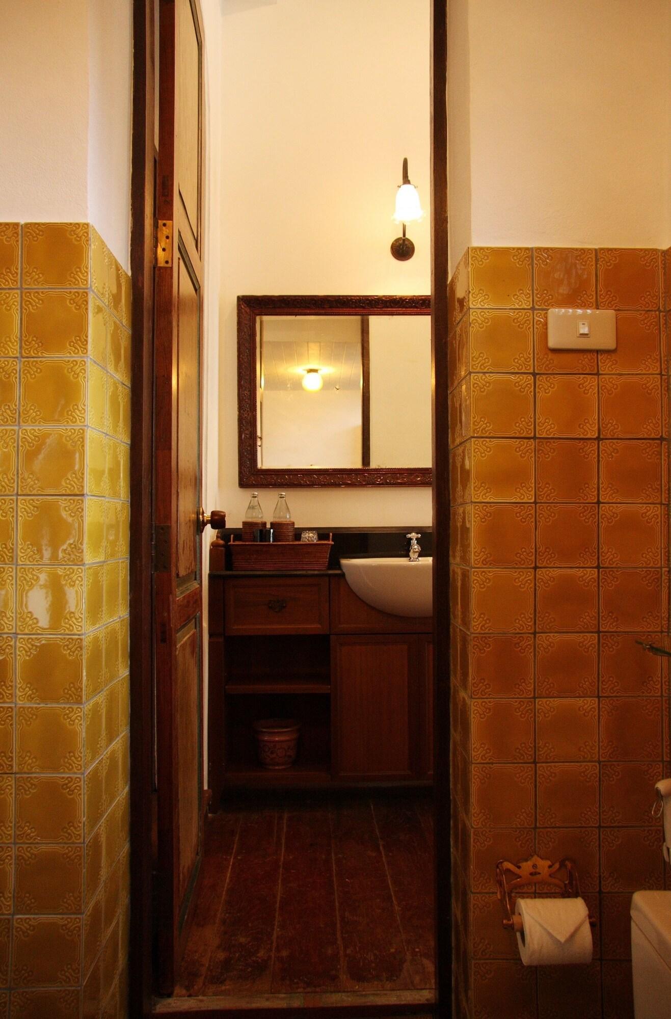 The Bhuthorn Bed & Breakfast Bangkok Dış mekan fotoğraf