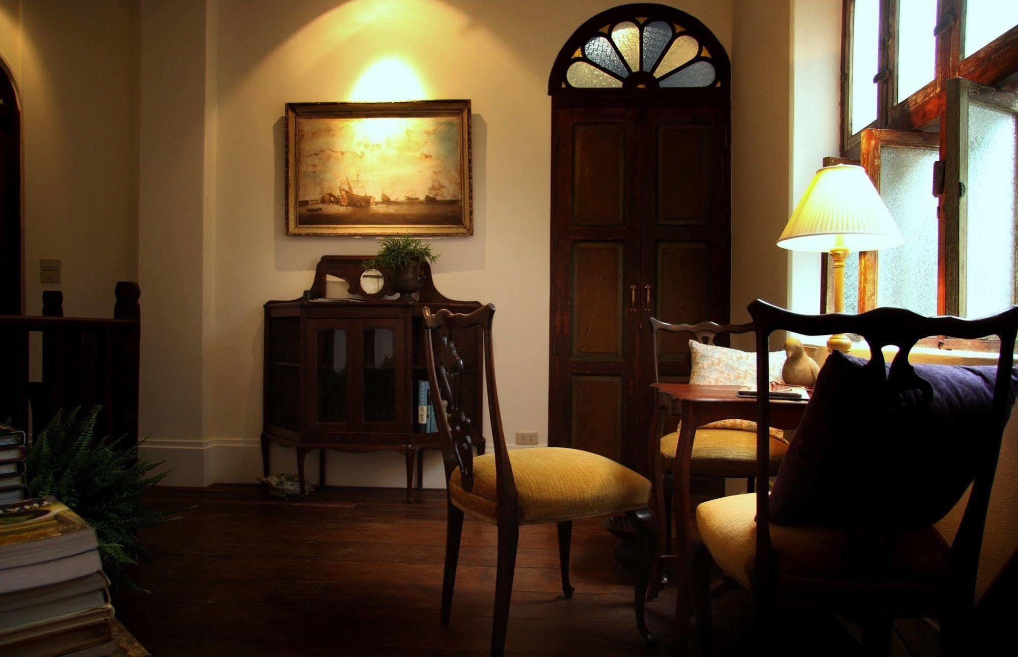 The Bhuthorn Bed & Breakfast Bangkok Dış mekan fotoğraf